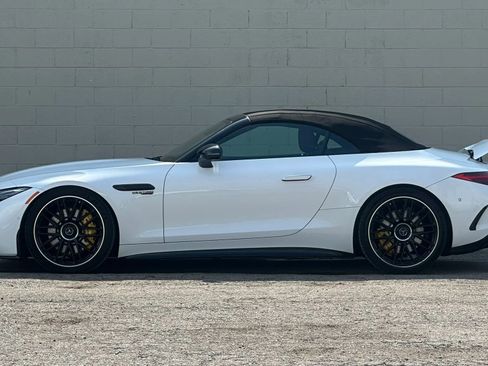 Used 2022 Mercedes-Benz SL 63 AMG 4MATIC image 3