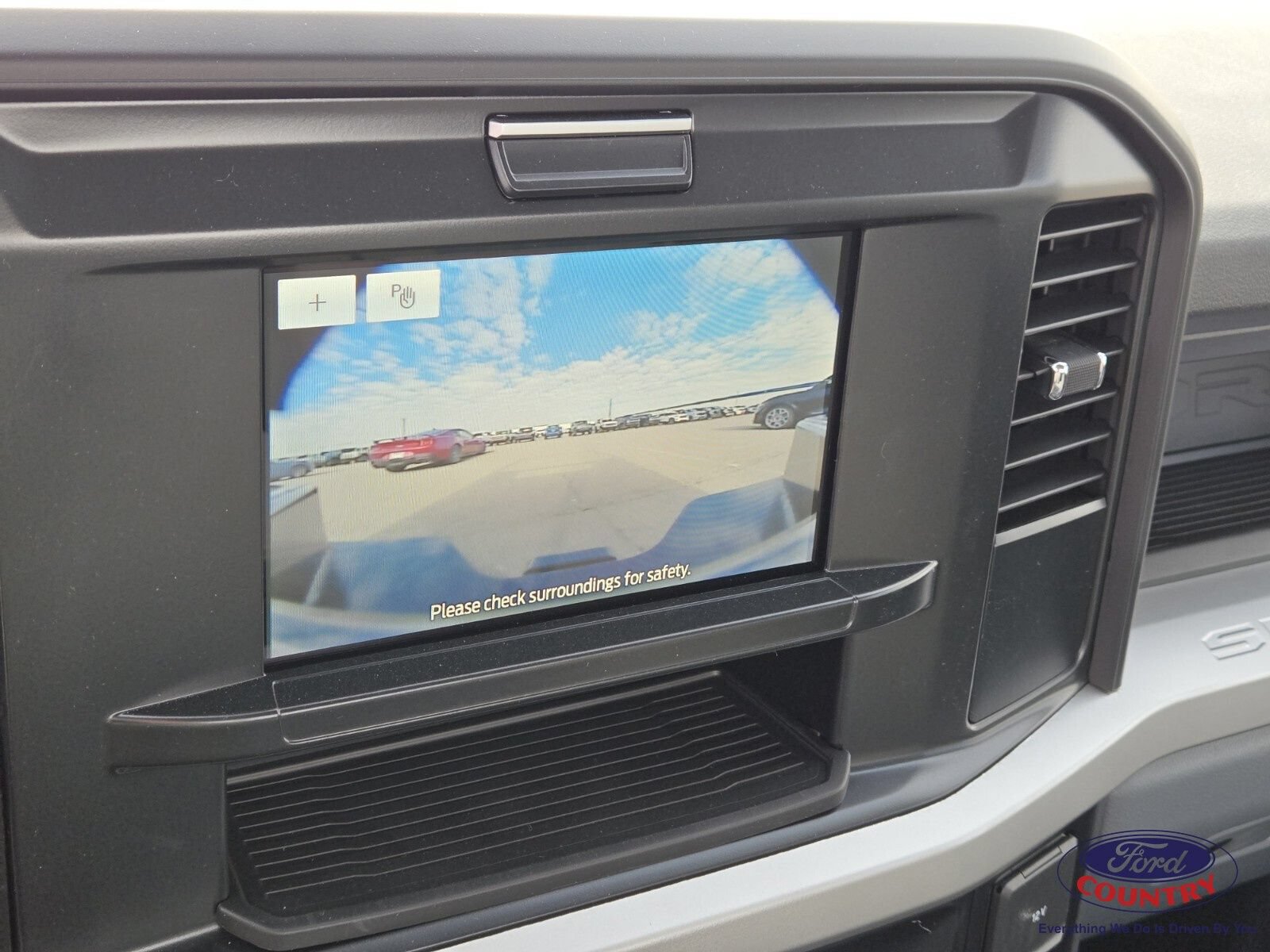New 2025 Ford F350 XL w/ XL Chrome Package RWD image 16