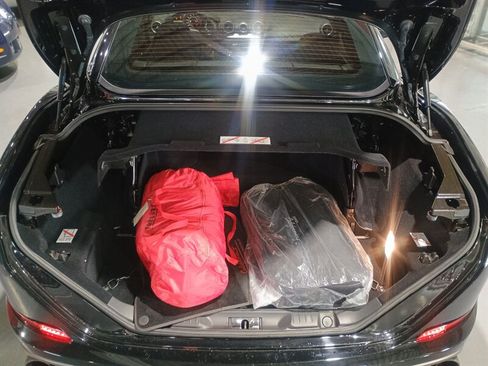 Used 2018 Ferrari California T RWD image 52