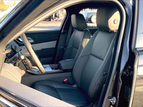 New 2025 Land Rover Range Rover Velar S image 10