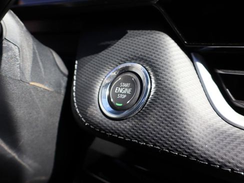 New 2026 Chevrolet Equinox LT w/ Convenience Package II image 17