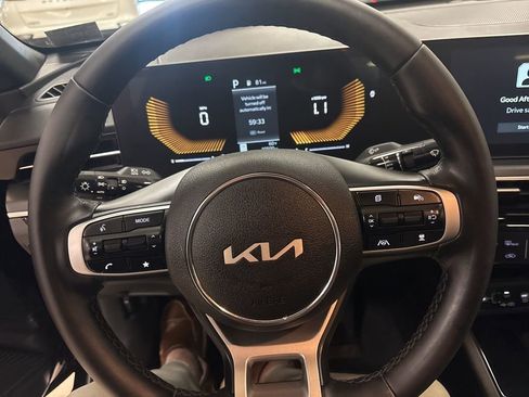 Used 2025 Kia K5 GT-Line image 11