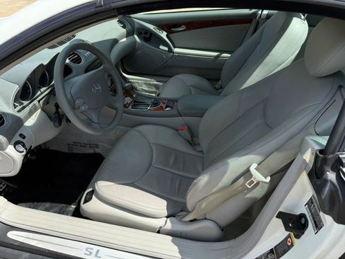 Used 2006 Mercedes-Benz SL 500 image 10