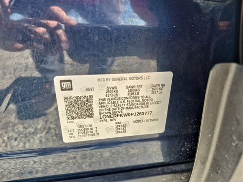 Used 2023 Chevrolet Traverse LS w/ LPO, Cargo Package FWD image 28