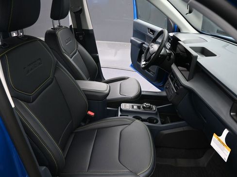 New 2026 Ford Maverick Lobo AWD/4WD image 32