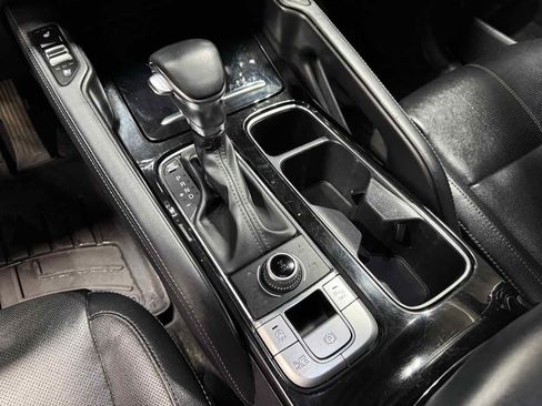 Used 2022 Kia Telluride EX w/ EX Premium Package image 12