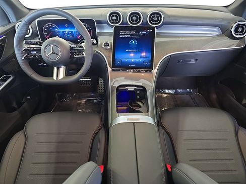 New 2026 Mercedes-Benz GLC 300 GLC 300 image 9