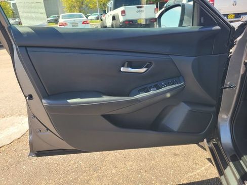 Certified 2024 Nissan Sentra SV w/ All-Weather Package FWD image 18