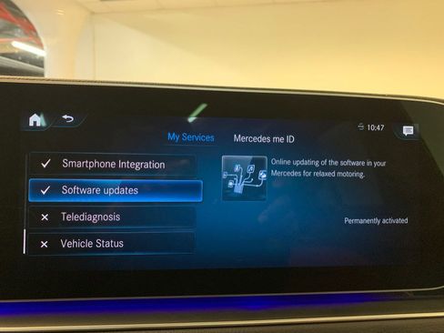 Used 2023 Mercedes-Benz GLE 53 AMG 4MATIC w/ Exterior Lighting Package image 38