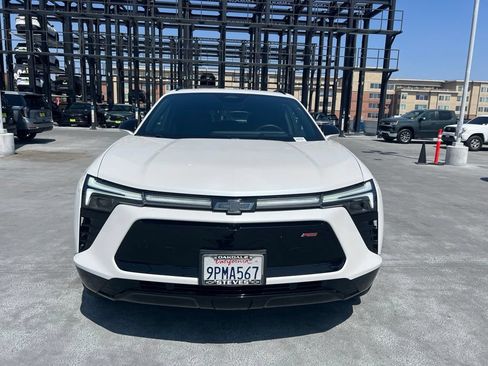 Used 2024 Chevrolet Blazer EV RS AWD/4WD image 2