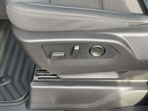 New 2026 GMC Sierra 1500 Elevation image 14