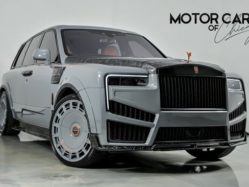 Used 2023 Rolls-Royce Cullinan AWD/4WD image 1