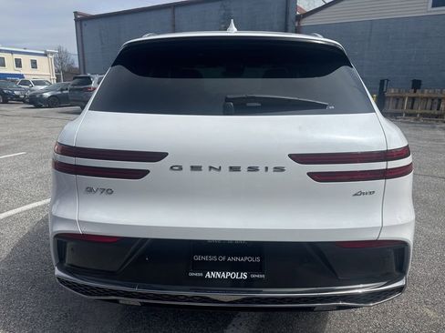 New 2026 Genesis GV70 2.5T Advanced image 9