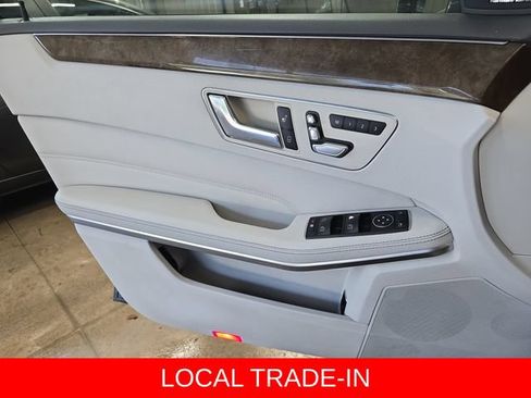 Used 2014 Mercedes-Benz E 350 Sedan image 27