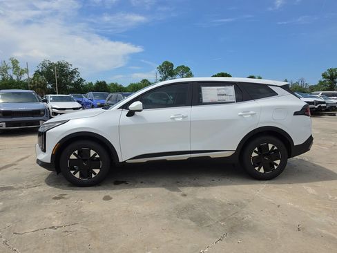 New 2027 Kia Sportage LX FWD image 5