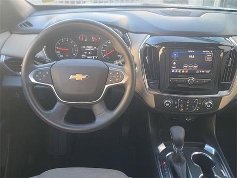 Certified 2023 Chevrolet Traverse LS image 16
