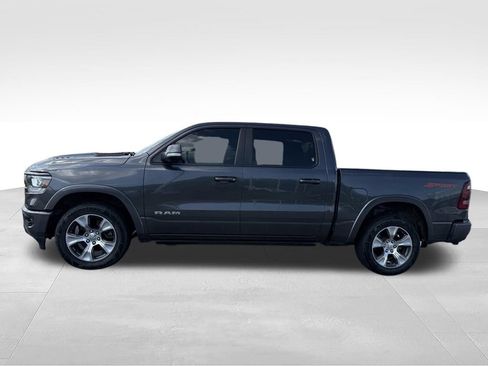 Used 2022 RAM 1500 Laramie AWD/4WD image 2