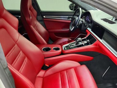 Used 2019 Porsche Panamera GTS AWD/4WD image 25