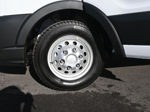 New 2026 Ford Transit 250 148 Medium Roof Extended AWD image 51