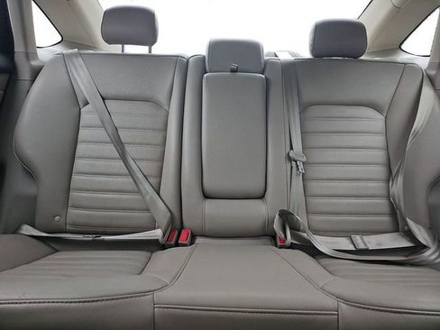 Used 2017 Ford Fusion SE image 13