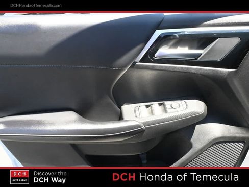 Used 2024 Mitsubishi Outlander SE FWD image 16