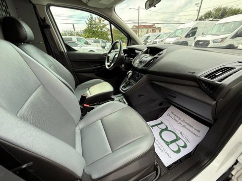 Used 2018 Ford Transit Connect XL image 24