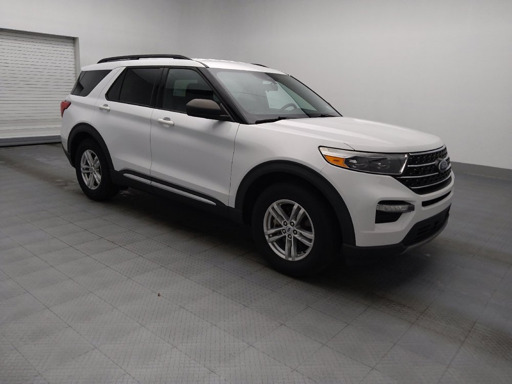 Used 2020 Ford Explorer XLT w/ Equipment Group 202A RWD image 11