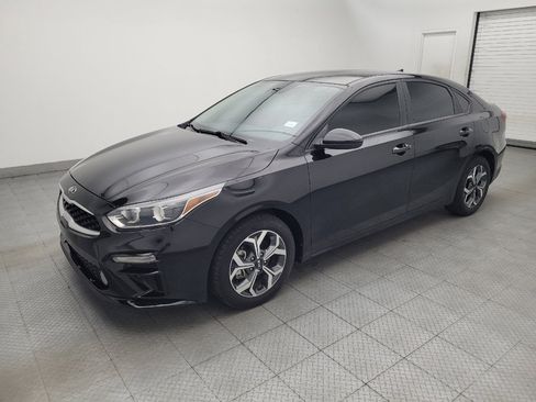 Used 2021 Kia Forte LXS FWD image 2