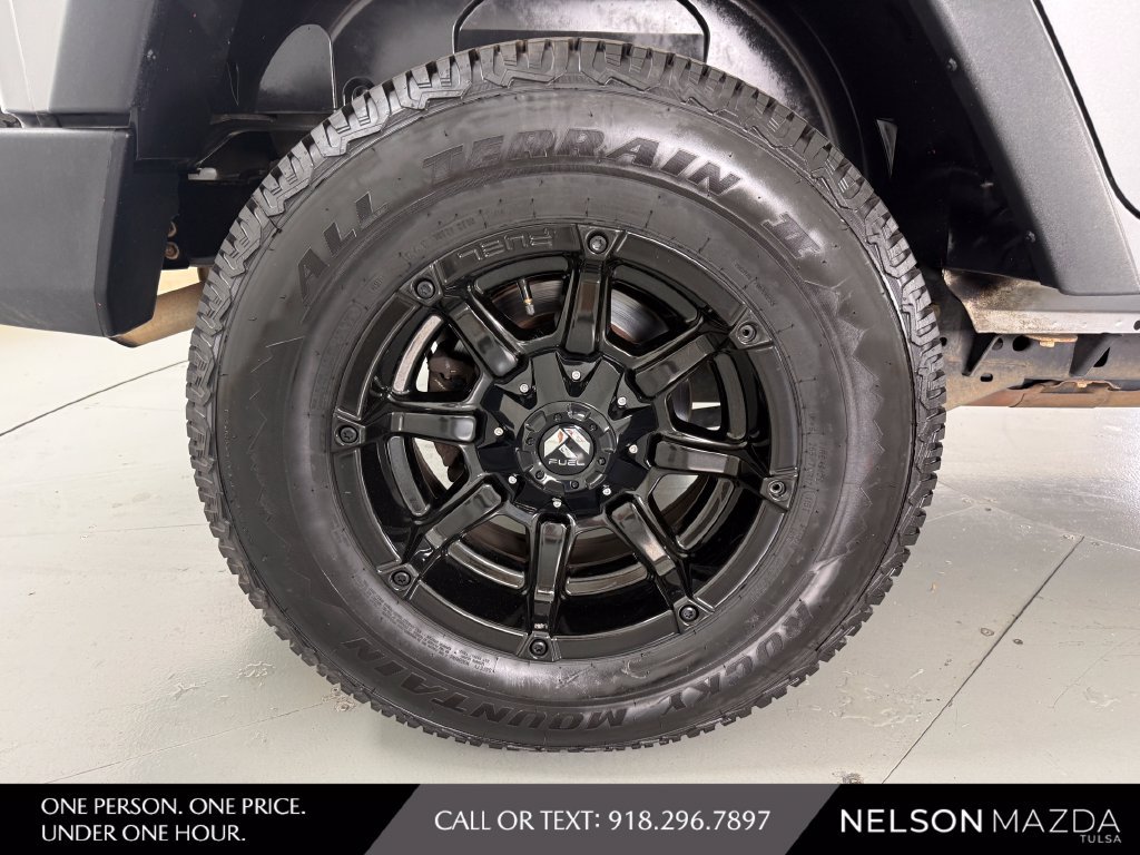 Used 2017 Jeep Wrangler Unlimited Sport w/ Quick Order Package 24S AWD/4WD image 14