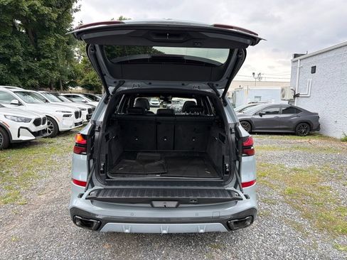 Used 2026 BMW X5 xDrive40i w/ M Sport Package AWD/4WD image 9