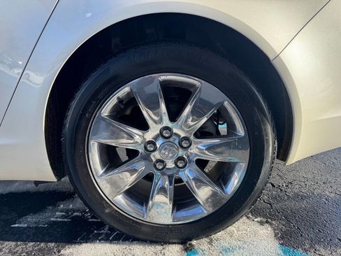 Used 2012 Buick Regal Premium image 18