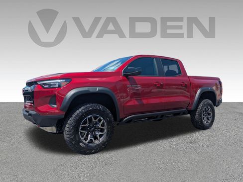 New 2026 Chevrolet Colorado ZR2 w/ Technology Package AWD/4WD image 2