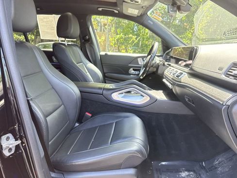 Used 2022 Mercedes-Benz GLS 450 4MATIC image 27