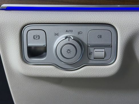 New 2026 Mercedes-Benz GLE 350 4MATIC image 11