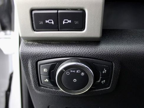 Used 2017 Ford F350 Lariat w/ Lariat Value Package AWD/4WD image 20