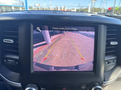 Used 2019 RAM 1500 Big Horn image 25