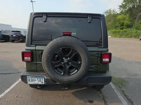 Used 2023 Jeep Wrangler Unlimited Sport AWD/4WD image 6