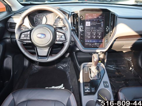 Used 2025 Subaru Crosstrek 2.5i Limited w/ Popular Package #4A image 13