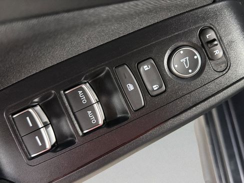 Used 2025 Honda Civic Sport image 15