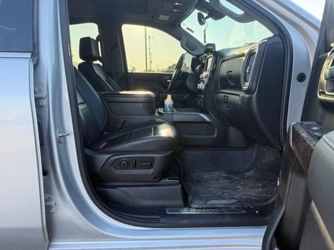 Used 2020 GMC Sierra 2500 Denali w/ Denali Ultimate Package AWD/4WD image 12