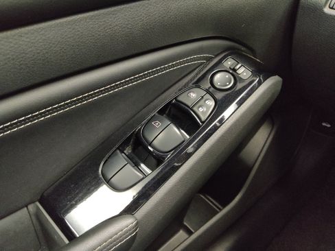 Used 2023 Nissan Altima 2.5 SV w/ SV Premium Package AWD/4WD image 27