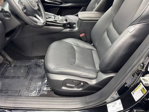 Used 2023 MAZDA CX-9 Touring image 26