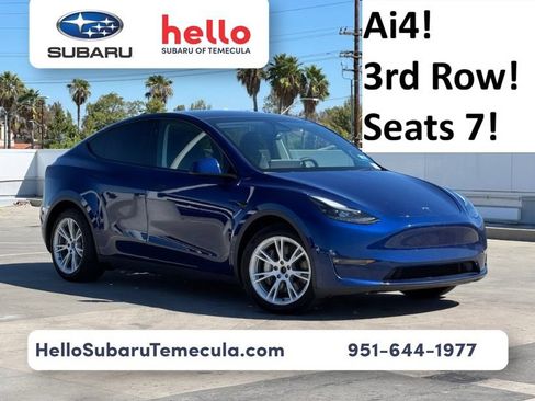 Used 2023 Tesla Model Y Long Range AWD/4WD image 1
