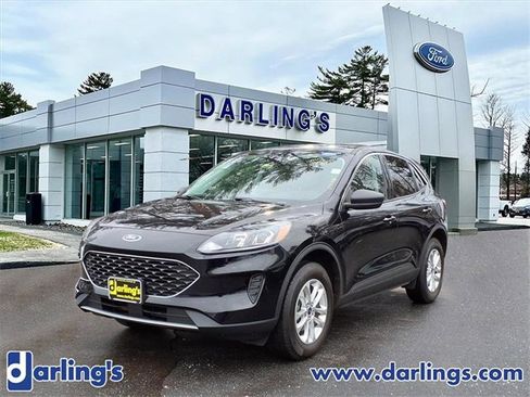 Used 2022 Ford Escape SE w/ Cold Weather Package image 1