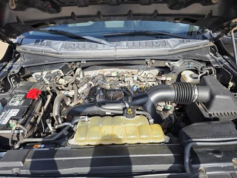 Used 2019 Ford F150 XL w/ Equipment Group 101A Mid AWD/4WD image 26