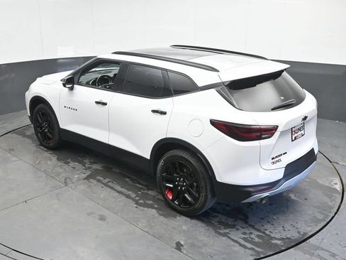 Used 2023 Chevrolet Blazer LT AWD/4WD image 45
