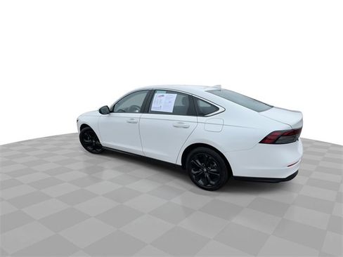 Used 2024 Honda Accord EX image 6