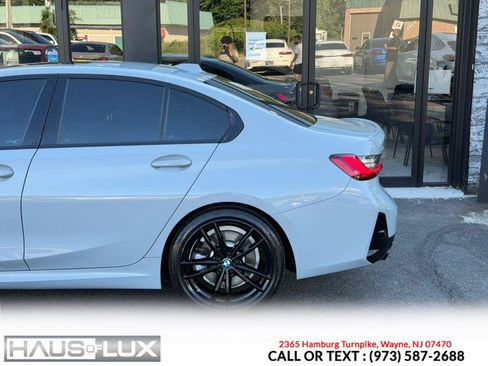 Used 2023 BMW 330i xDrive Sedan w/ M Sport Package AWD/4WD image 10