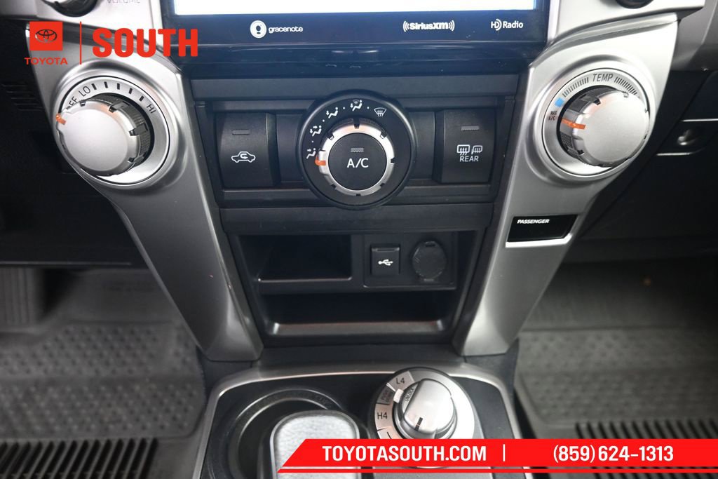 Used 2022 Toyota 4Runner TRD Sport w/ Technology Package AWD/4WD image 19