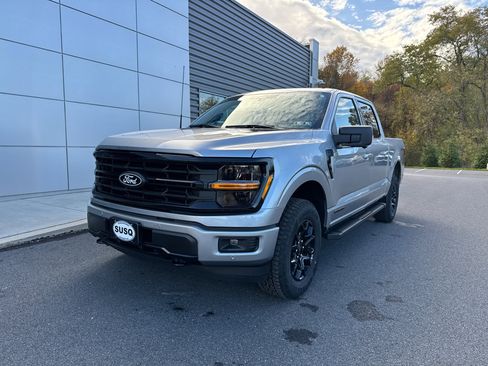 New 2025 Ford F150 XLT w/ Equipment Group 302A MID image 15